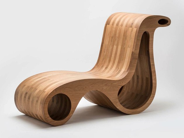 Cadeira chaise de papelão