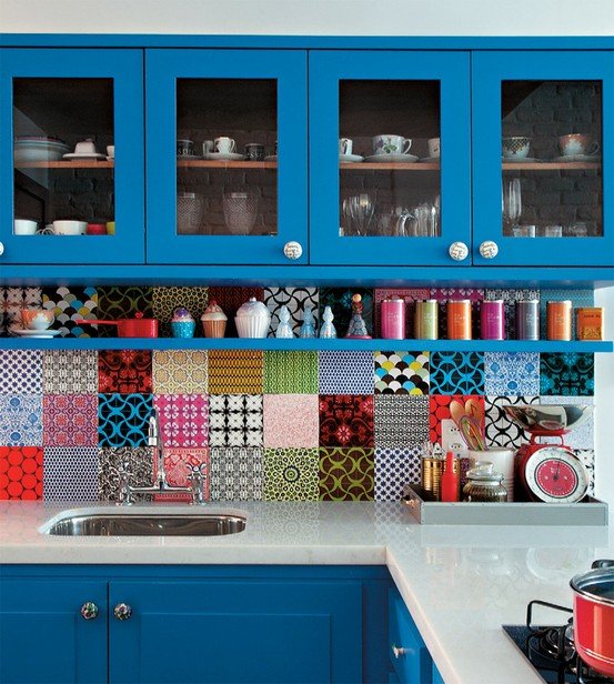 Cozinha com revestimento em patchwork