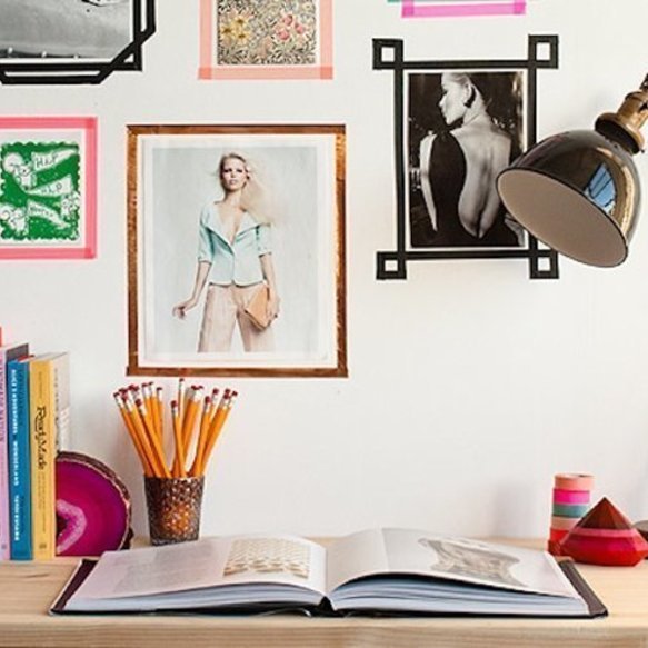 Fotos antigas na parede do home office