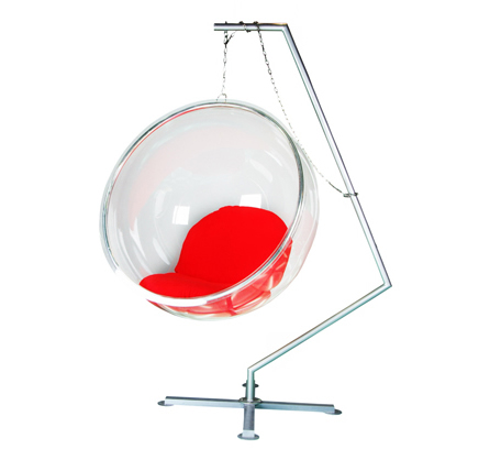 Bubble Chair suspensa no teto