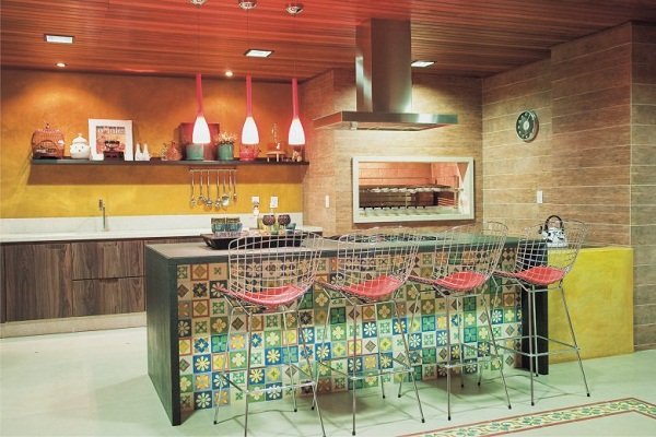 Espaço gourmet integrado à cozinha