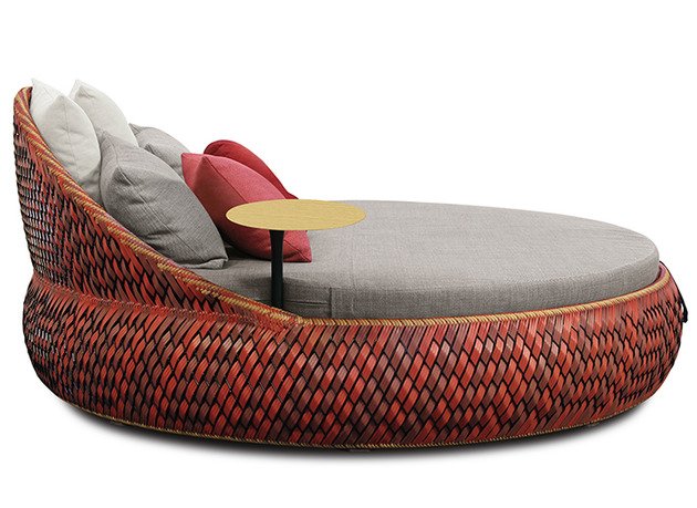 Loveseat Dala no jardim