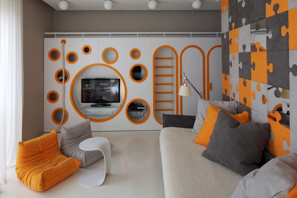 Quarto moderno com formas geométricas e peças de quebra-cabeça