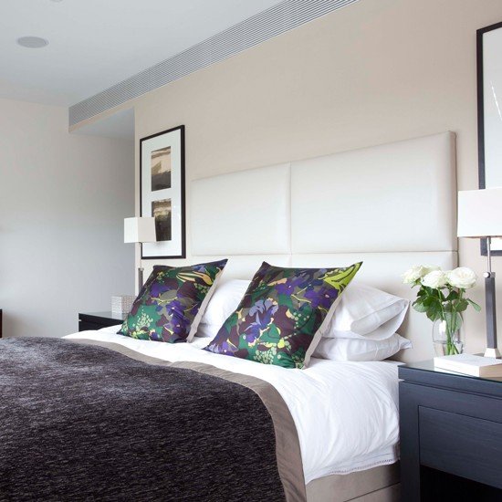 Quarto creme e azul