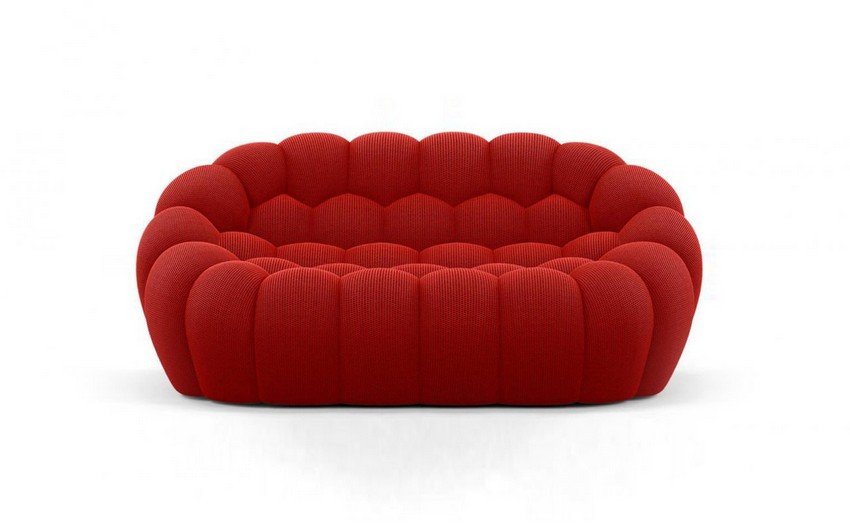 Sofá Bubble em tecido vermelho, visto de três quartos sobre fundo branco