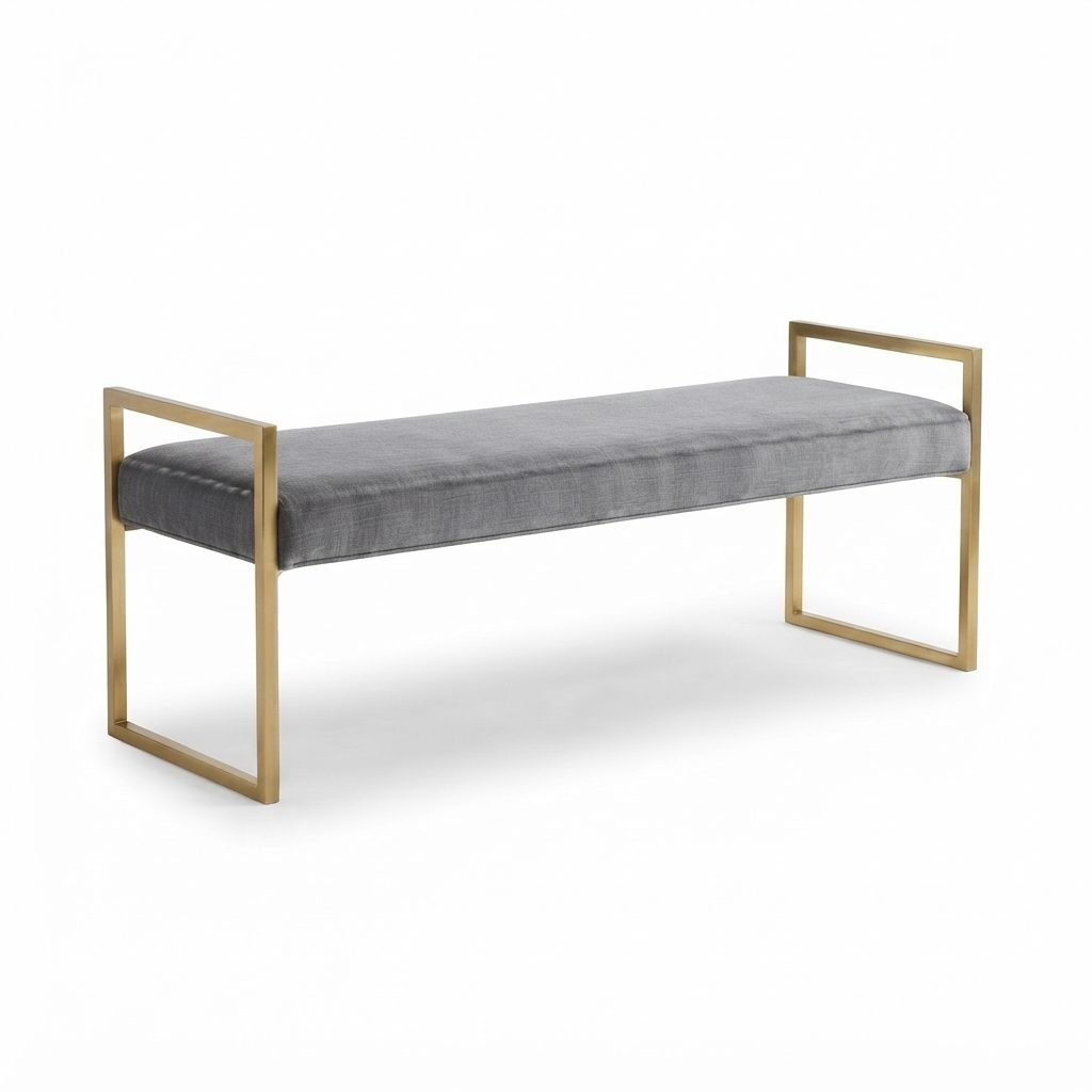 Banco PU 137 em veludo cinza, com estrutura em metal dourado, sobre fundo branco.
