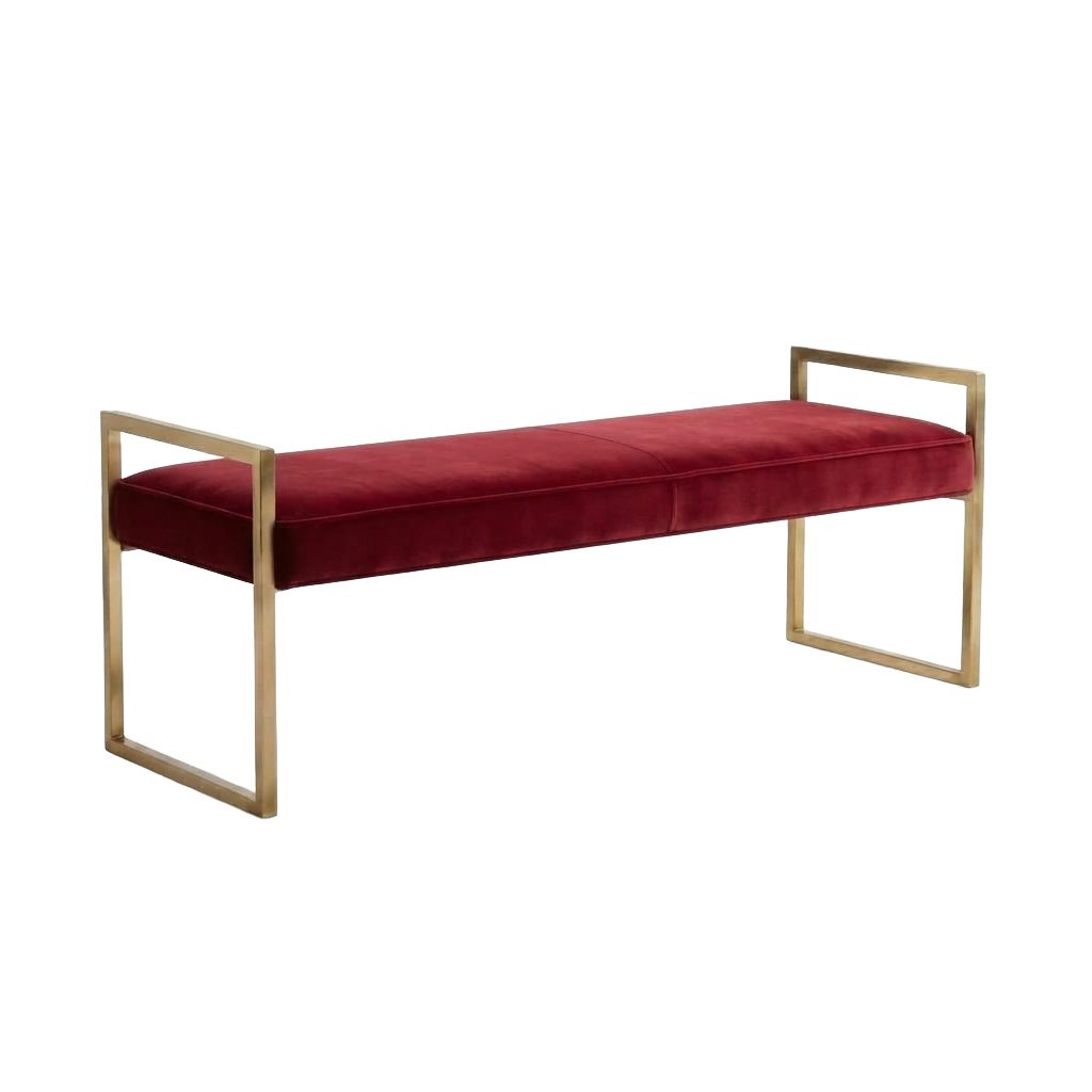 Banco PU 137 estofado em veludo vermelho, com estrutura em metal dourado, visto em três quartos sobre fundo branco.